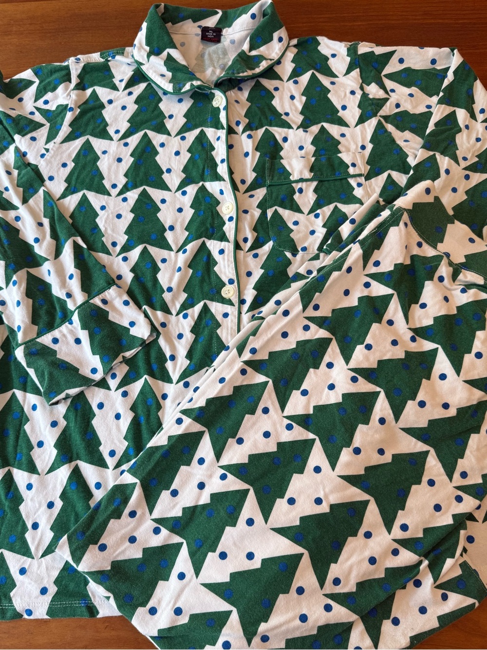 J CREW Women’s Christmas Tree Green & White Pajamas Size XL EUC